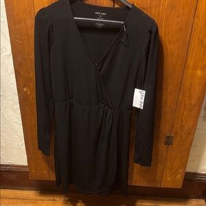 Nine West Elegant Black Long Sleeve Wrap Dress Size Medium NWT M